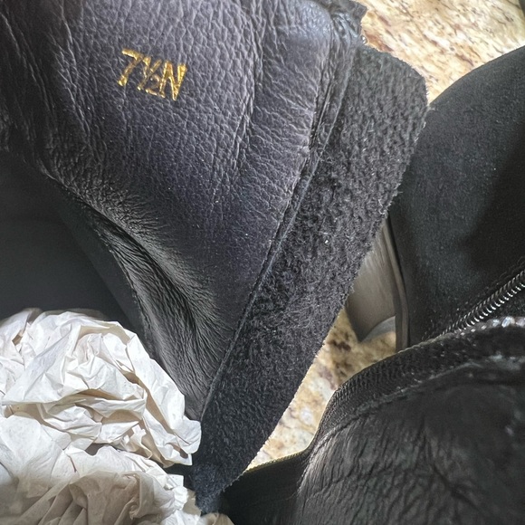 Van Eli Suede and Rhinestone Embellished Black Pointed Toe Booties 7.5N - Picture 8 of 11